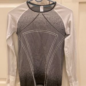 Girls ivivva long sleeve athletic top size 14